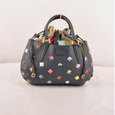 Fendi B Fab Studded modrá Ferrari kožená kabelka s vícebarevnými drahokamy a horním uchem