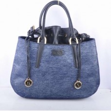Fendi B Fab černá kožená kabelka s modrým denimem a horním uchem Fendi B Fab černá kožená kabelka s modrým denimem a horním uchem