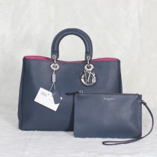 Kabelka Dior Diorissimo Jumbo z dovážené kůže liči v safírově modré barvě (stříbrné kování) 602 Kabelka Dior Diorissimo Jumbo z dovážené kůže liči v safírově modré barvě (stříbrné kování) 602