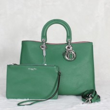 Kabelka Dior Diorissimo Jumbo z dovážené kůže liči (stříbrné kování) 602 Kabelka Dior Diorissimo Jumbo z dovážené kůže liči (stříbrné kování) 602