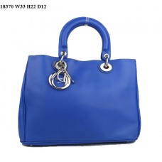 Dior Diorissimo střední kabelka z safírově modré kůže Nappa (stříbrné kování) 18370 Dior Diorissimo střední kabelka z safírově modré kůže Nappa (stříbrné kování) 18370