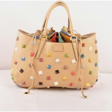 Velká kabelka s horní rukojetí Fendi B Fab Studded Apricot Ferrari z kůže s vícebarevnými drahokamy