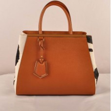 Fendi 2jours Earth Yellow Cross Veins s černobílou žlutou koženou kabelkou z koňských žíní střední velikosti Fendi 2jours Earth Yellow Cross Veins s černobílou žlutou koženou kabelkou z koňských žíní střední velikosti