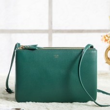 Celine malá crossbody kabelka Trio ze zelené telecí kůže Celine malá crossbody kabelka Trio ze zelené telecí kůže