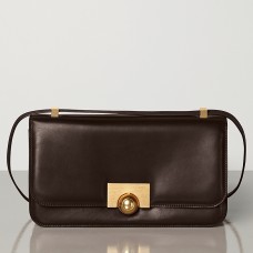 Klasická kabelka Bottega Veneta BV z telecí kůže v čokoládové barvě Klasická kabelka Bottega Veneta BV z telecí kůže v čokoládové barvě