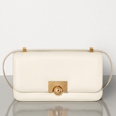 Bottega Veneta BV Klasická kabelka z bílé francouzské telecí kůže Bottega Veneta BV Klasická kabelka z bílé francouzské telecí kůže