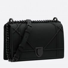 Kabelka Dior Studded Diorama Ultra Matt So Black