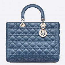 Velká dámská kabelka Dior z denimově modré jehněčí kůže Cannage Velká dámská kabelka Dior z denimově modré jehněčí kůže Cannage