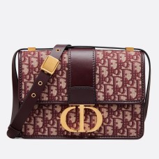 Kabelka Dior 30 Montaigne z vínově modrého šikmého žakárového plátna Kabelka Dior 30 Montaigne z vínově modrého šikmého žakárového plátna