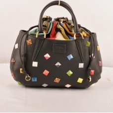 Fendi B Fab Studded černá kožená kabelka Ferrari s vícebarevnými drahokamy a střední velikostí s horní rukojetí