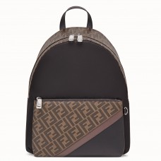 Velký batoh Fendi z látky FF s nylonem a kůží Velký batoh Fendi z látky FF s nylonem a kůží